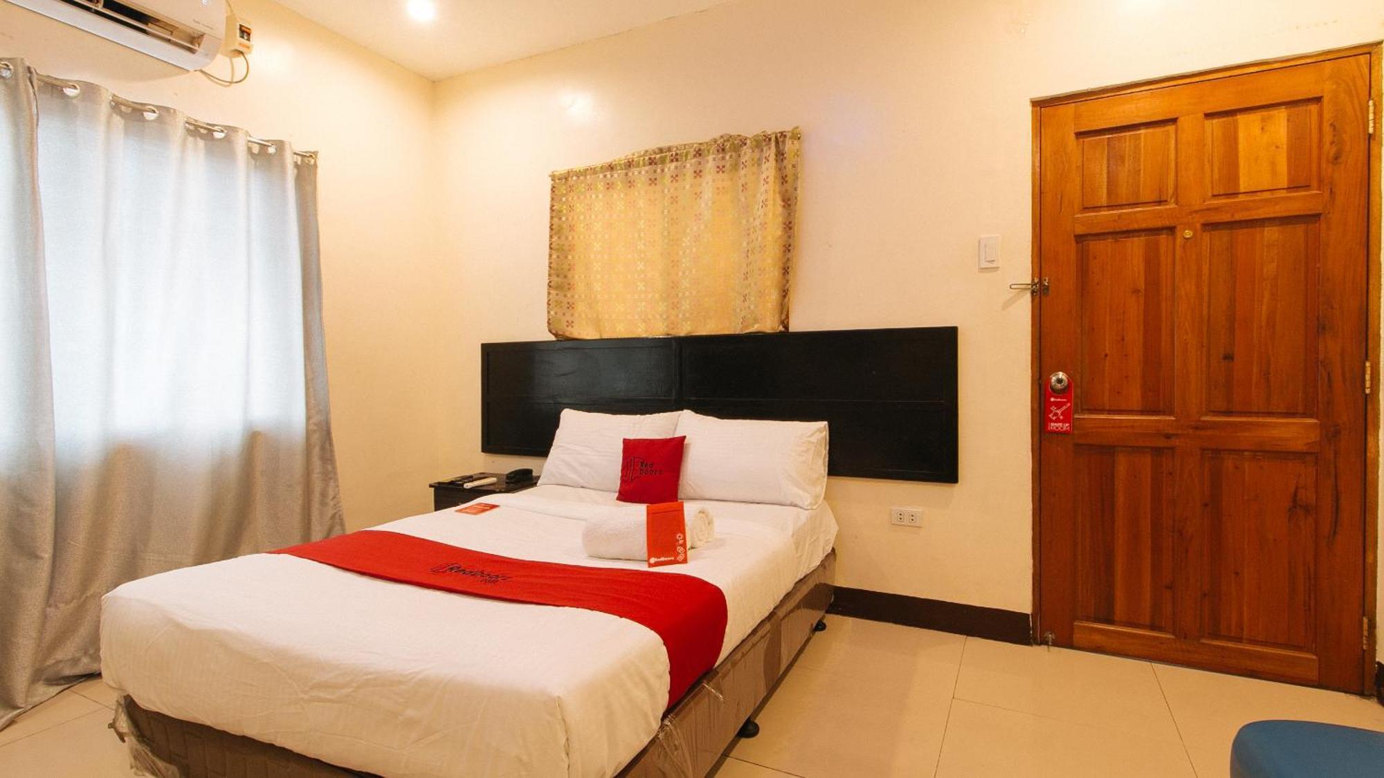 Reddoorz At V-Cat Apartelle Sampaloc Manila Zewnętrze zdjęcie