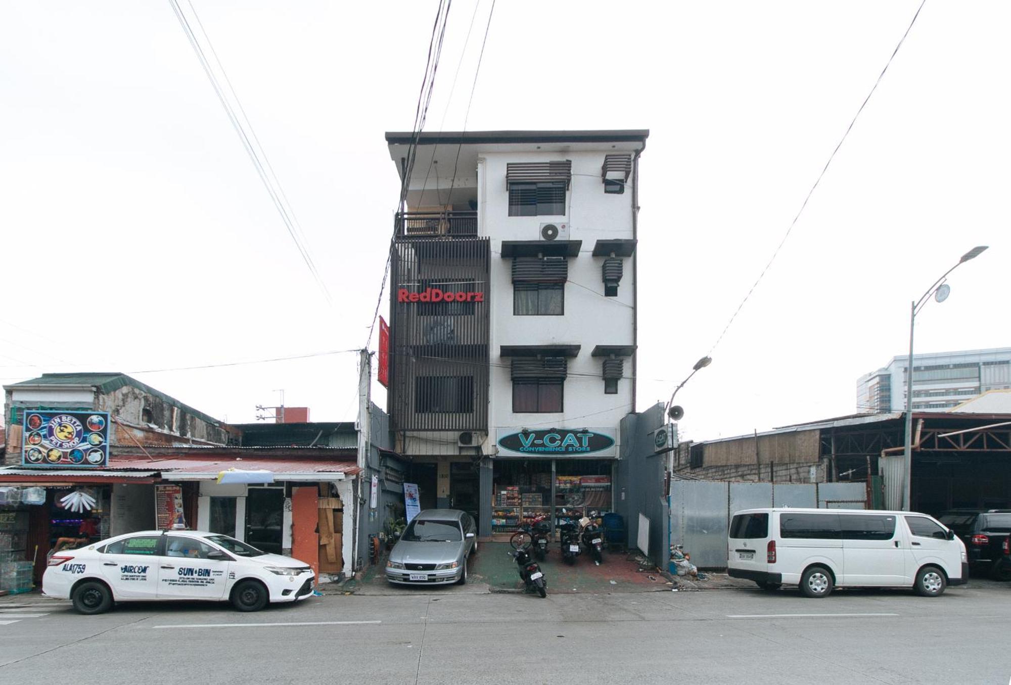 Reddoorz At V-Cat Apartelle Sampaloc Manila Zewnętrze zdjęcie